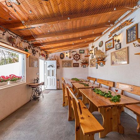 Apartments Villa Nea Leona Trogir Dış mekan fotoğraf
