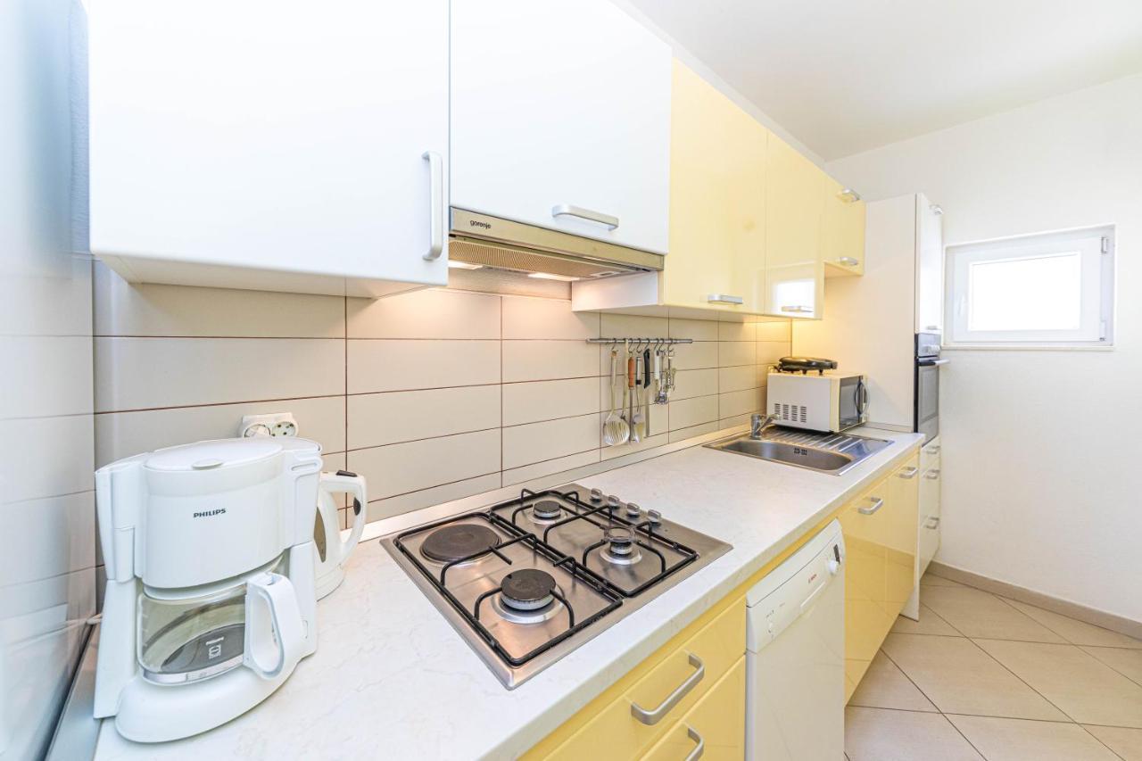 Apartments Villa Nea Leona Trogir Dış mekan fotoğraf
