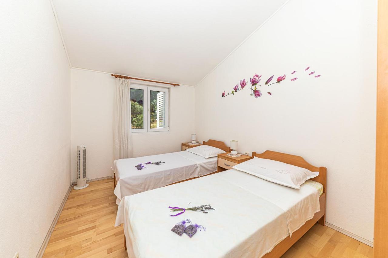 Apartments Villa Nea Leona Trogir Dış mekan fotoğraf