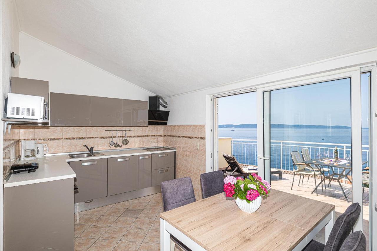 Apartments Villa Nea Leona Trogir Dış mekan fotoğraf
